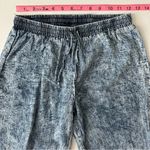 Sparkle & Fade  Women’s Acid Wash Joggers Size XS Photo 5