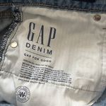 Gap Relaxed Denim Shorts 5” Medium Destroy Jean Shorts Distressed Blue Size 26 Photo 8