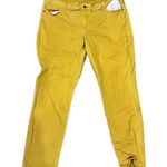 Old Navy Women's Size 18 Yellow Mid-Rise Skinny Jeans Stretch Denim Photo 0