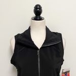 Stonewear Designs Black Sleeveless Zip Up Vest NWT Small Pockets Fleece Lining Photo 1