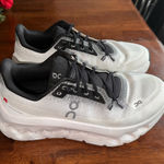 on cloud  Cloudtilt Shoes Photo 0