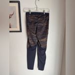 Nike  Victory Metallic Crackle Athletic Training Leggings Photo 2