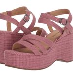 Lucky Brand  Women's Carlisha Wedge flatform Strappy Sandal size 9.5 pink Photo 1