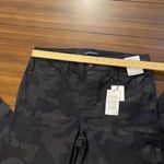 Calvin Klein NWT Mid Rise Skinny Black Camo Jean in Camo Print size 32 new Photo 6