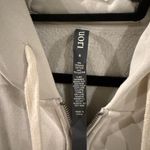 Vuori  Women's Restore Full-Zip - color: Salt - size Small. Photo 6