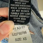 Ashley Mason  distressed denim jacket - XS Photo 5