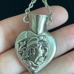 RARE Old ART NOUVEAU Egyptan Revival Style Vase Silver Tone Pendant Necklaces Photo 2