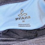 prAna Women’s Gleeson Navy Blue Cropped Running Top Size Medium Photo 3
