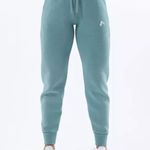Alphalete  WOMEN'S ELMTS RELAXED CUFFED JOGGER - Teal , Size Medium Photo 2