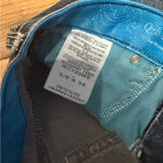 Wrangler  Q-Baby Ulimate Riding Boot cut Med Wash Jeans Photo 1