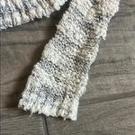 Moth White Wrap V Photo 3