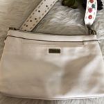 Carlos Santana  ivory floral strap purse with tiny‎ flowers on strap Photo 6
