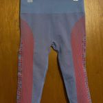 Fabletics Seamless Star Capri Woman's Leggings Size Medium Photo 3