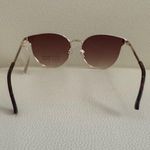 Frye & CO Women's Cat Eye Gold Tone Metal Frame Sunglasses. MSRP $89 Photo 4
