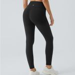 Halara 025HA.-  SoCinched High Waisted Tummy Control Pocket Shaping Training Leggings. Photo 2