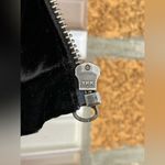 Bella Dahl black velvet puffer XS Photo 7