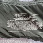 Victoria's Secret  RN 54867 Black Nylon No Wire T Shirt Bra Gray‎ 38D  Adjustable Photo 3