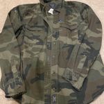 Abercrombie & Fitch Camo Button Up Photo 0