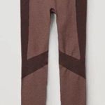 COS Active Seamless Performance Sports Leggings and Bra Set Photo 9