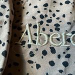 Abercrombie & Fitch Beige and Black Patterned Sweatshirt Photo 4