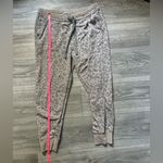 Nike Tan Gray Leopard Print Athlesiure Comfy Cozy Casual Jogger Pants Size M Photo 5
