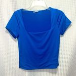 Live in the Moment  Scooped Neck Silky Cropped Top Women’s medium Short Sleeve Photo 0