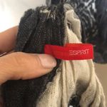 Esprit Vintage  scrunchy long Gray‎ scarf with design Photo 2