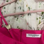 Amanda Uprichard  Set Photo 3