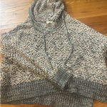 Miracle USA Sweater  Photo 0