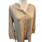 Isaac Mizrahi SaacmizrahiLIVE! Textured Button Down Top Blouse Womens M Long Sleeve V Neck‎ Photo 1