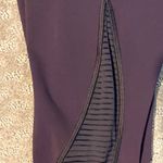 Lululemon Like new dark burgundy  cropped leggings (17”)  Size 6 Photo 5