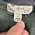 About A Girl  Green Dream Believe Do Repeat tank top Size Small Photo 7