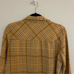 Universal Threads Universal Thread Golden Flannel Button Down Top Medium Photo 8