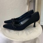 Stuart Weitzman 90s Designer Black Pointy Elegant Pointy Bow Kitten Heels US 7 Photo 2
