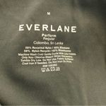 Everlane green leggings yoga pants activewear athletic training women’s Medium Photo 2