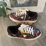 Guess Graffiti Fashion Sneakers, size 8.5 M Photo 4