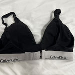 Calvin Klein Bra Photo 3