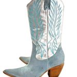 Penny Loves Kenny  Pilgrim Boots Photo 1