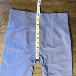 Gymshark  Light Purple Workout Athletic Leggings Size Medium Photo 7