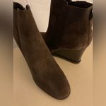 Nine West women Brown Suede platform Curtis wedge boots size 8 Photo 4