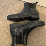 Hunter  Chelsea Blue quilted short boots size 9 Photo 3