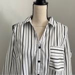 Unique spectrum  Monochrome‎ Striped Shirt XL White Black Cold Shoulder Button Up Photo 4