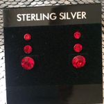 Swavorski Genuine Swarovski crystal stud earrings Photo 0