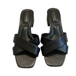 Vince Camuto VP-Jestela Leather Sandals w/Gold Trim on Heel, Sz 7.5 Photo 3