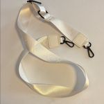 WHITE GUITAR STRAP WITH BLACK CLIPS XOX DESIGN ADJUSTABLE VEGAN LEATHER ACCENTS Photo 0