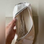Lululemon Fast Track Bag 2.0 9L - Light Ivory Photo 12