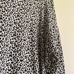 SheIn  white leopard long sleeve top large Photo 3