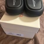 J slides sandals Photo 4