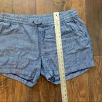 Old Navy denim linen blend drawstring shorts size XL Photo 3