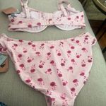 Shade And Shoda Chic floral bikini set perfect for summer. Features a beautiful pink floral pattern. Photo 4
